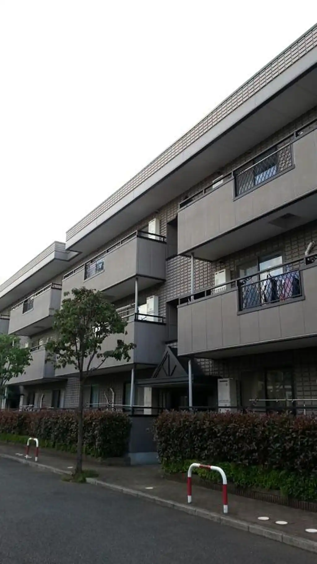 COURT-YARD三橋公園D 外観