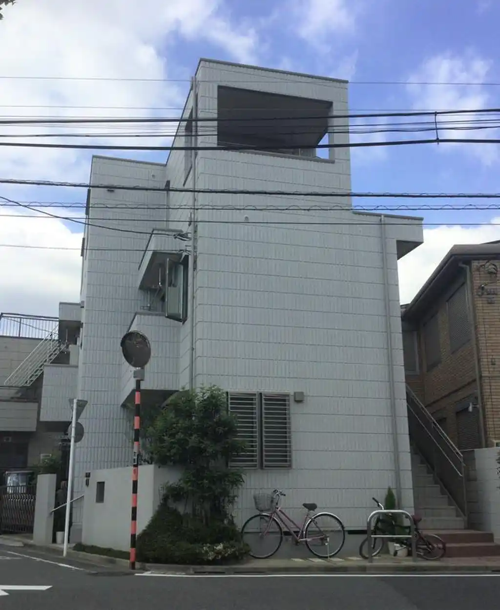 ライフリッチ桜坂 外観