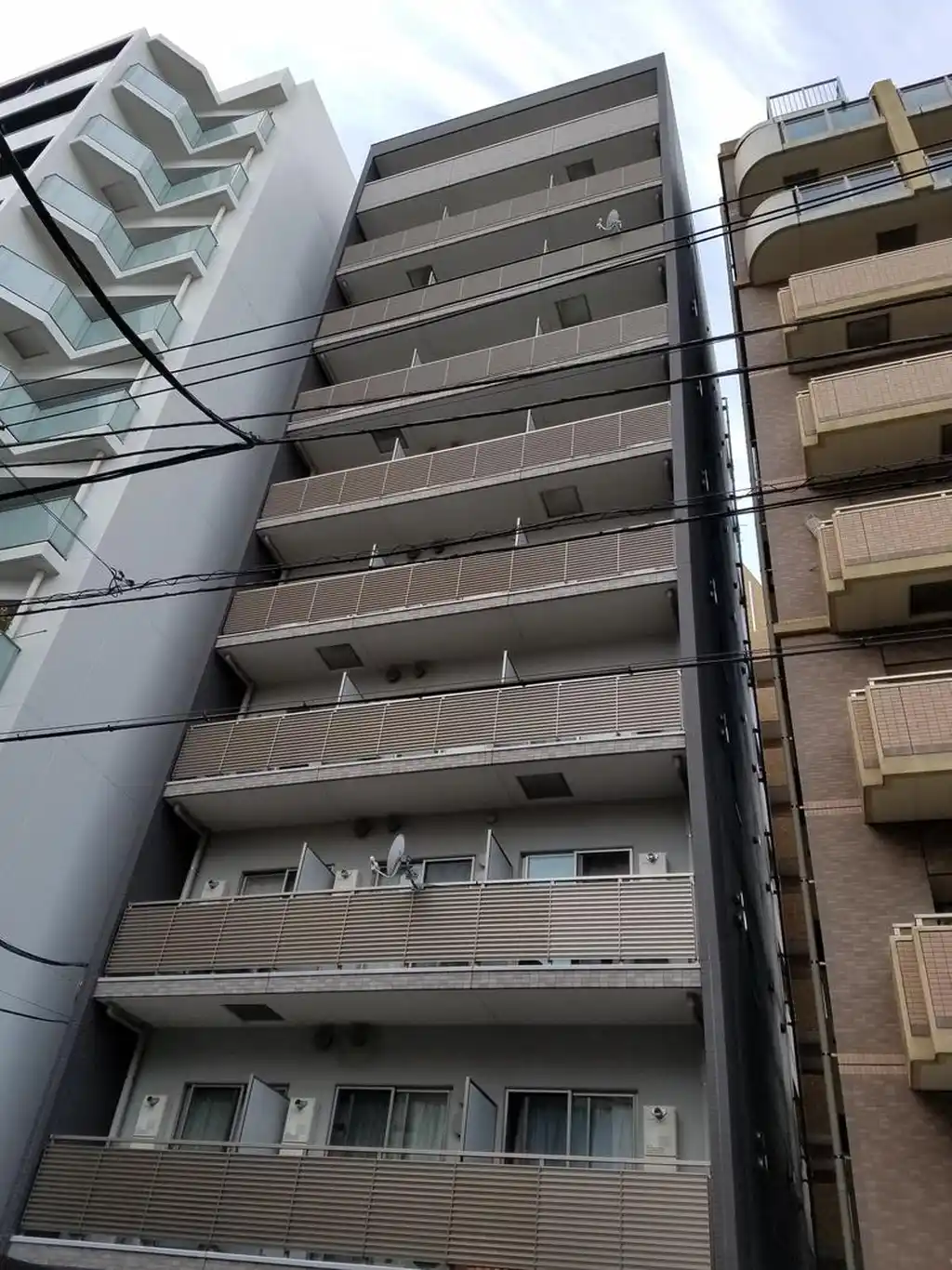 ヴァンサンクプリュ 外観