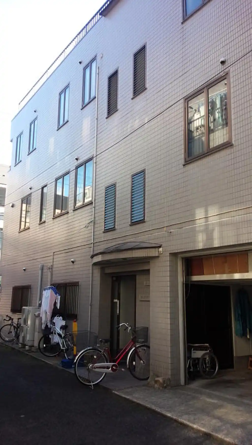 イースト158 外観