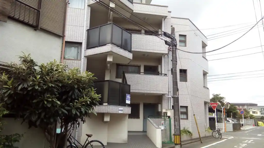 ドゥエル研 外観