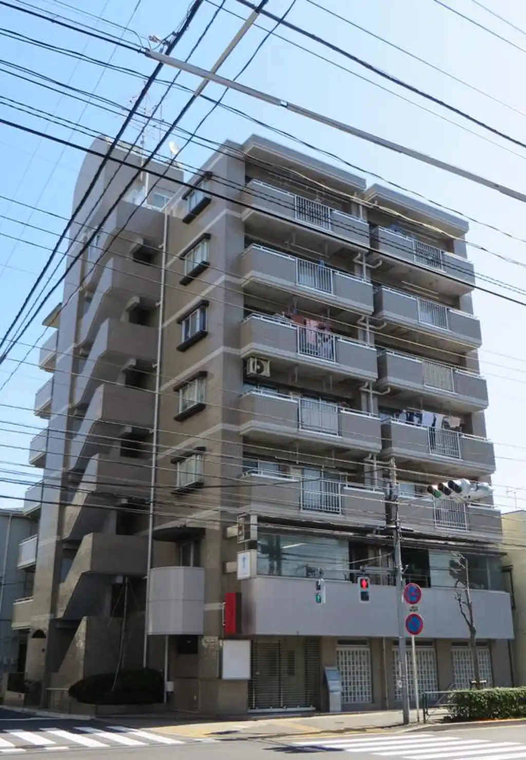 プラネットハイム 外観