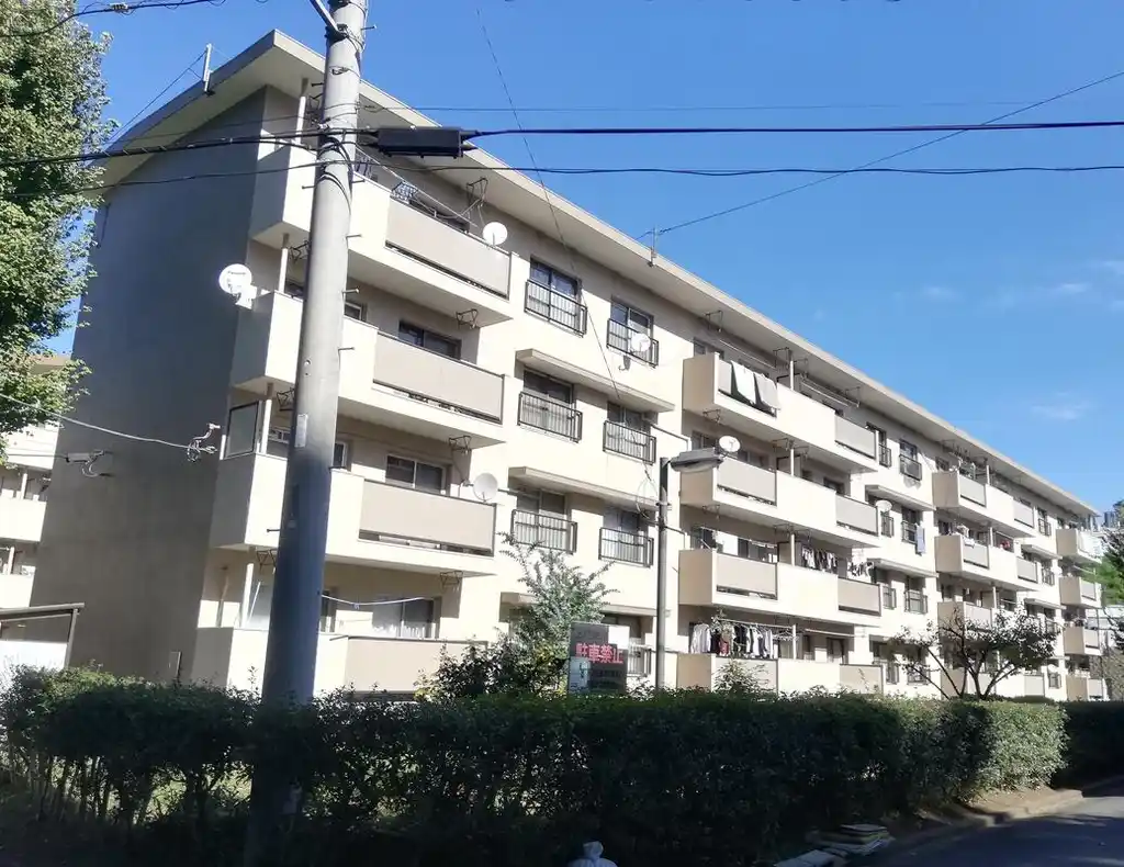 鶴見ハイツJ棟 外観