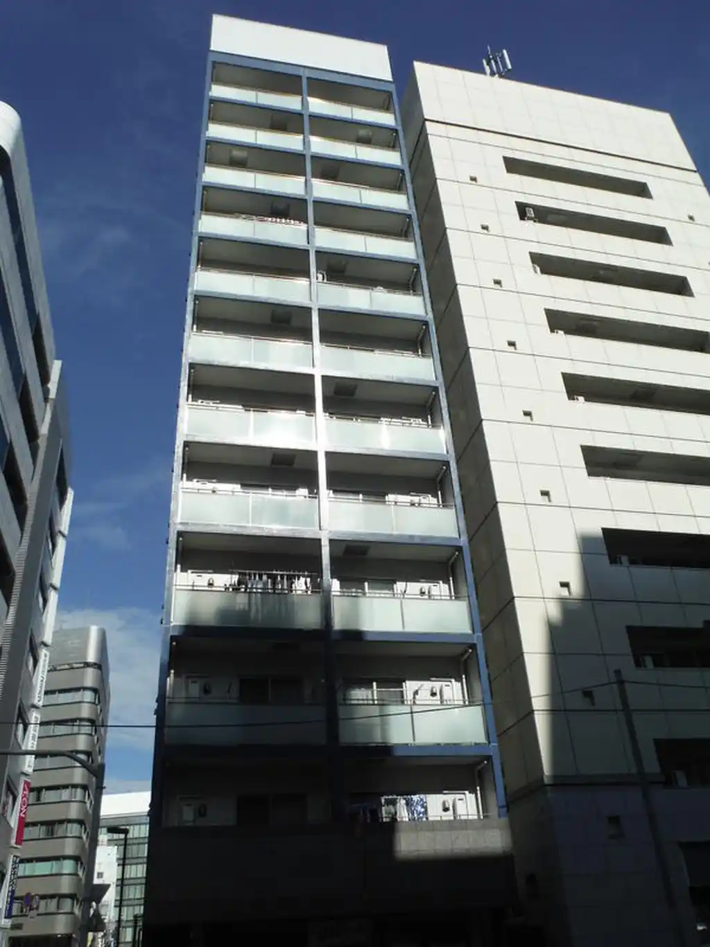 シャンブリーズ岩本町 外観