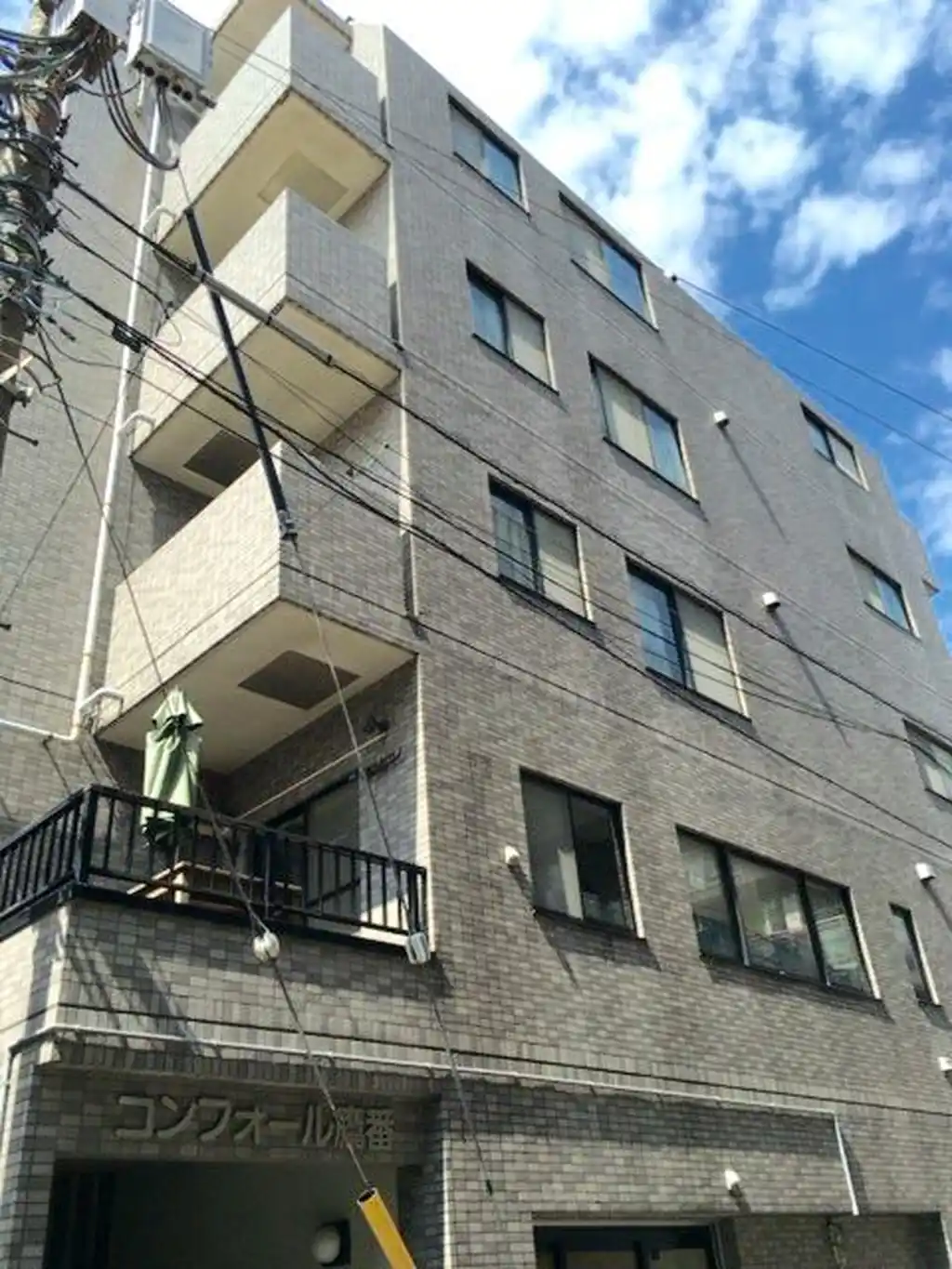 コンフォール鷹番 外観