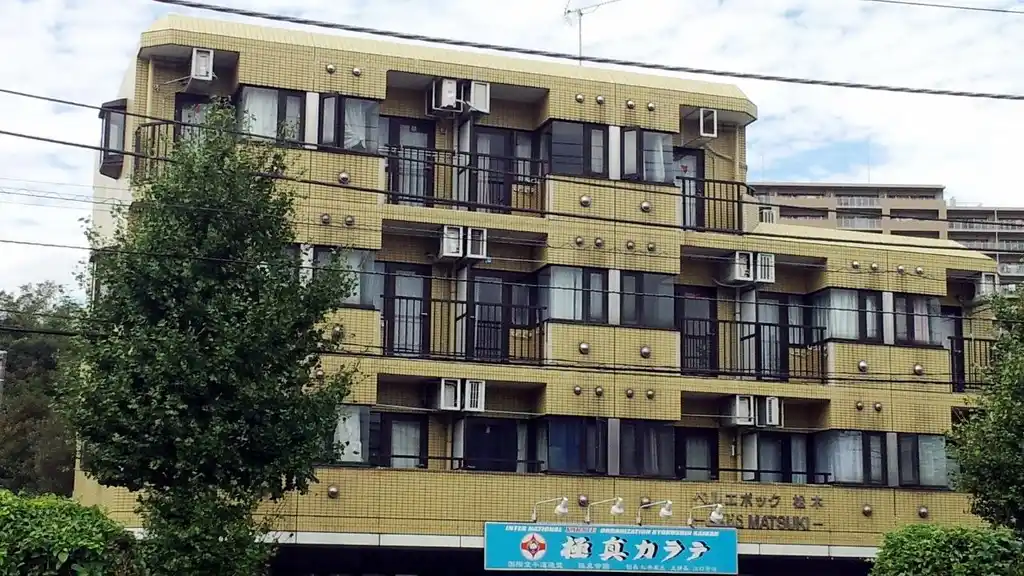 ベルエポック松木 外観