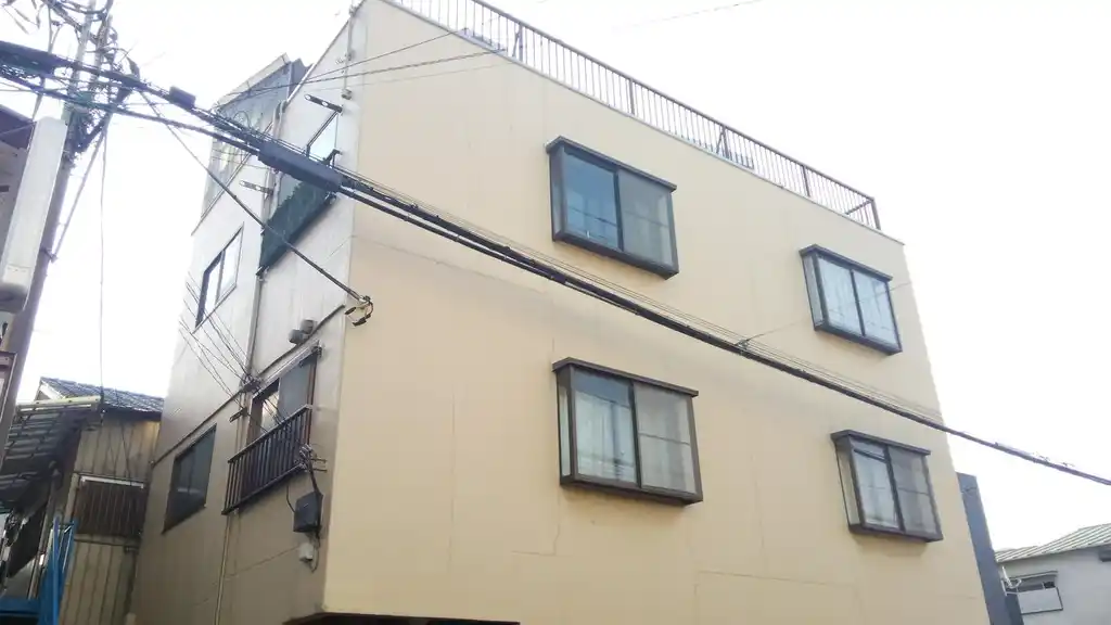 イズミビルド 外観
