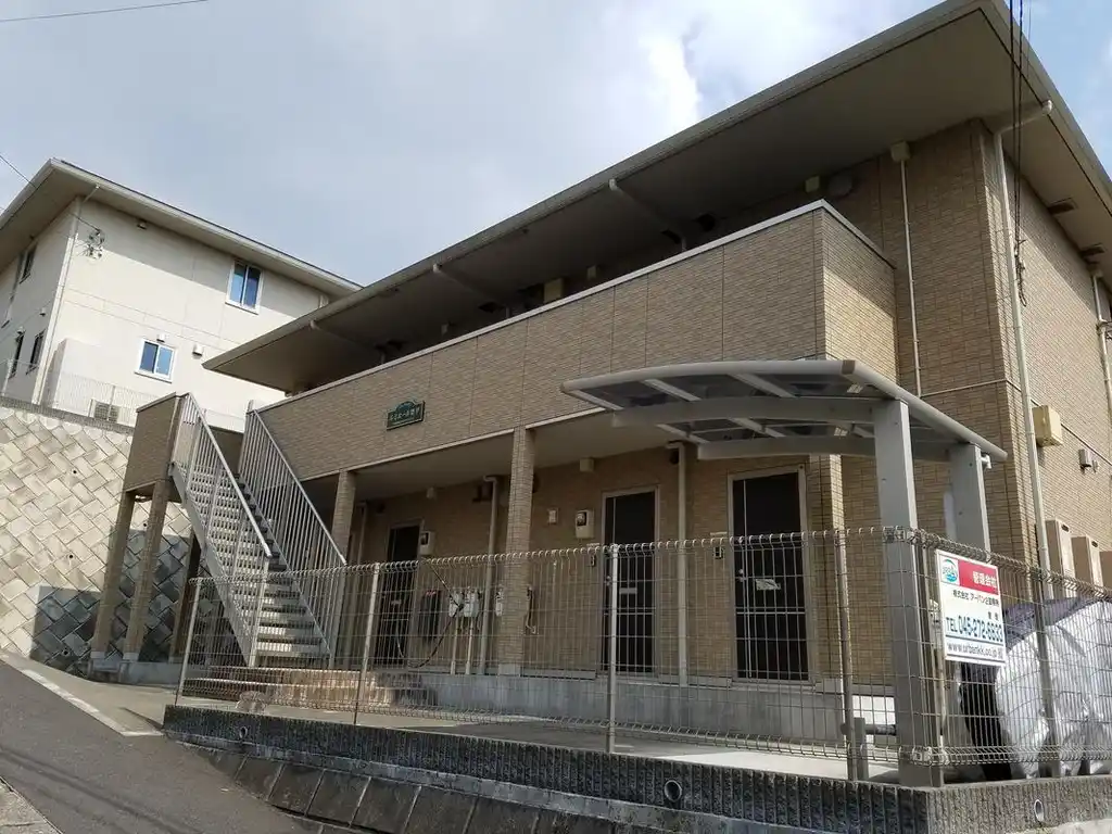 ルミエール栗平 外観