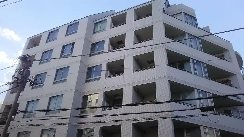 ルイシャトレ新中野 外観