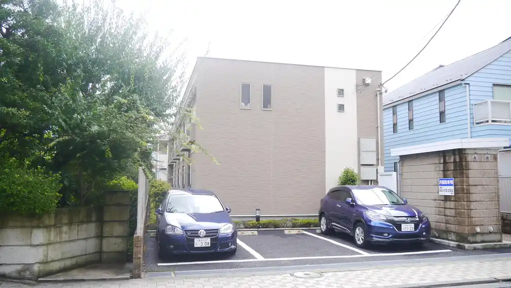 レオネクストこぶし 外観