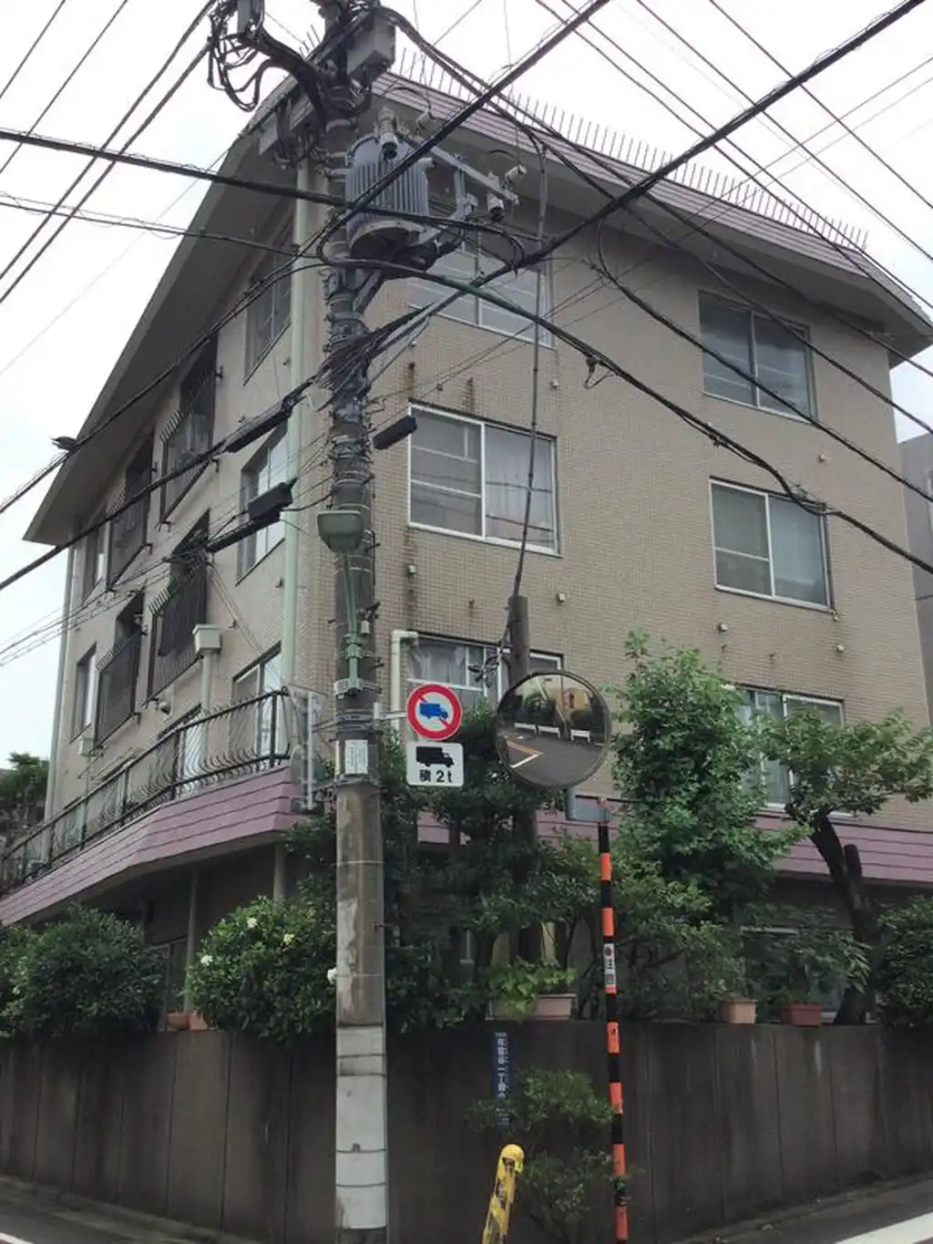 メイゾン雪谷 外観