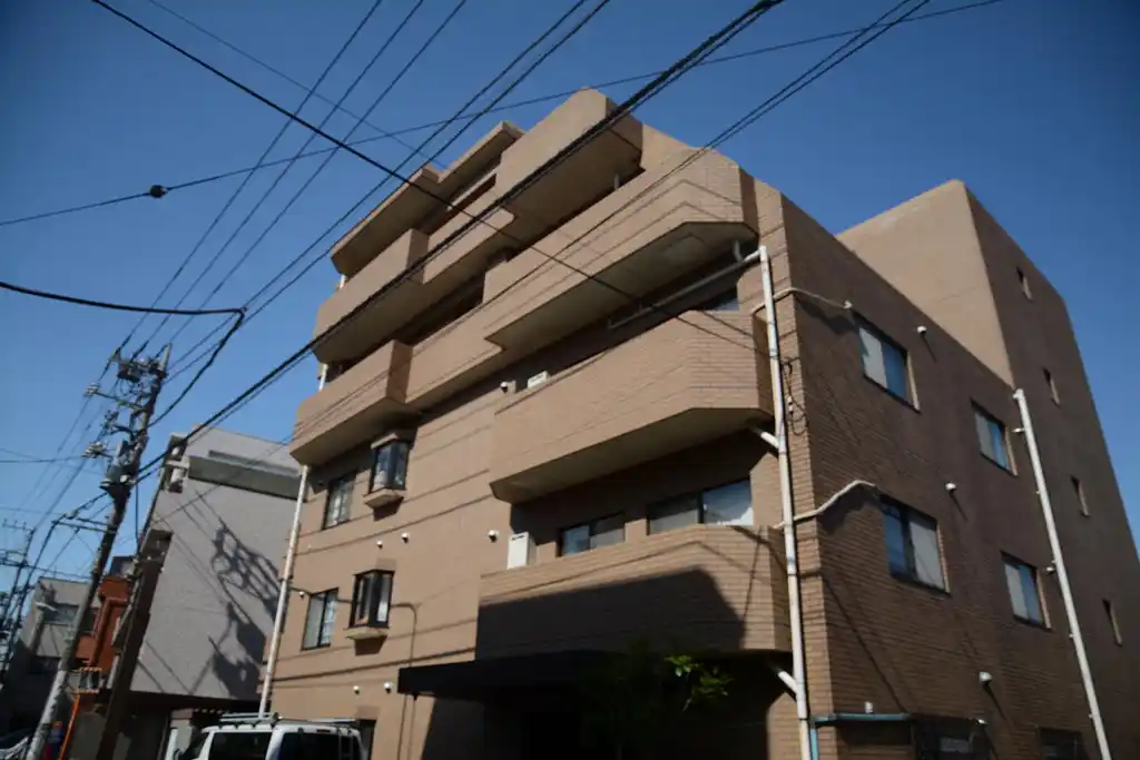 ウィスタリア 外観