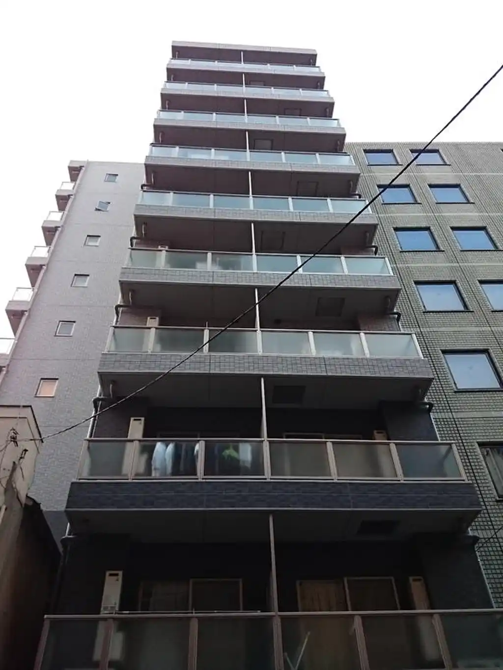 バレーヌ新川 外観