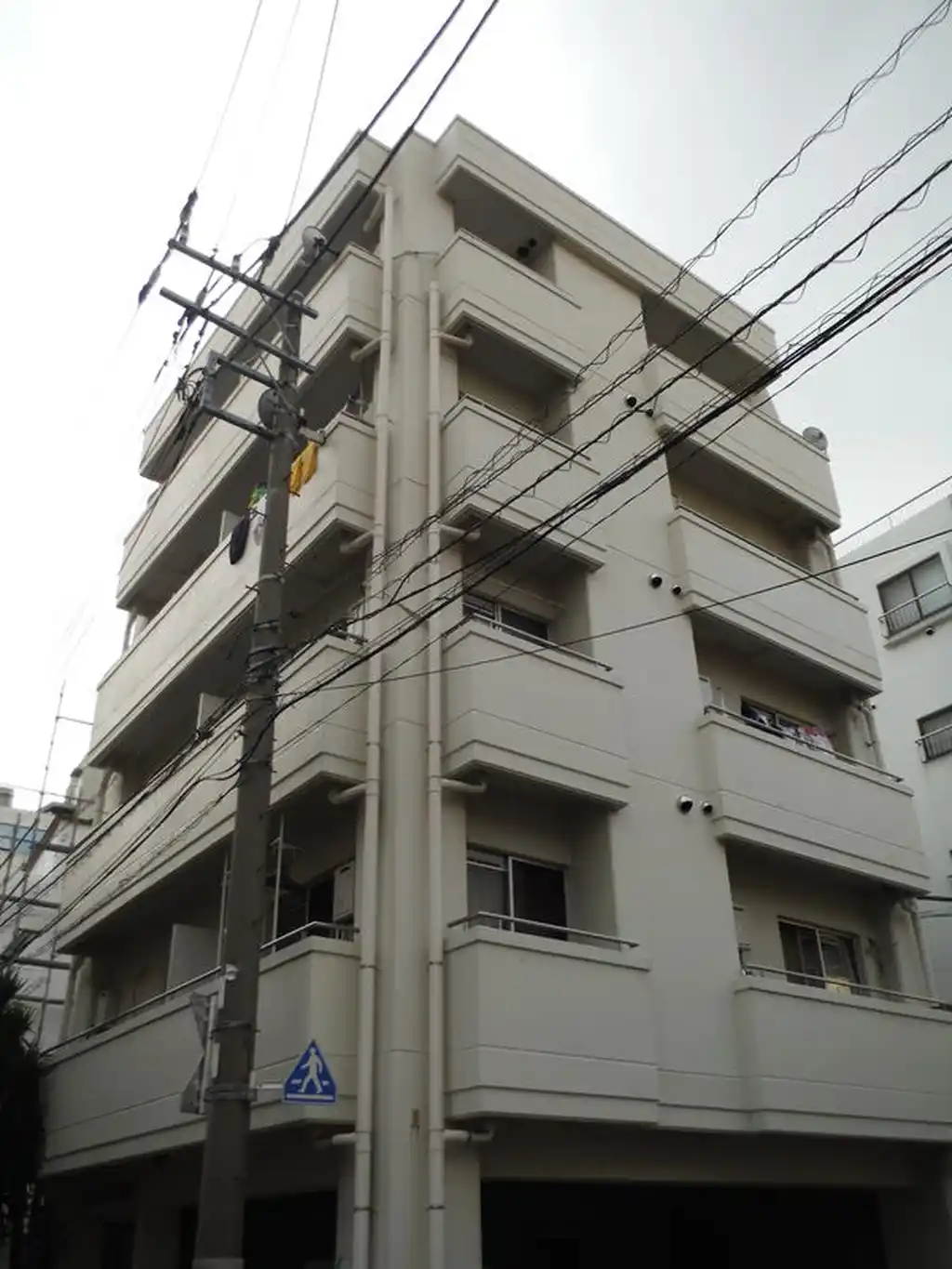 コリュクス日暮里 外観