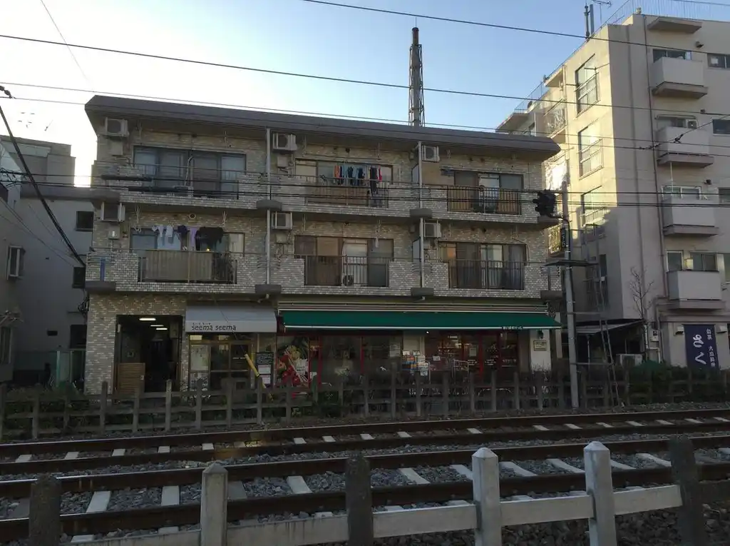 メゾネットパイン 外観