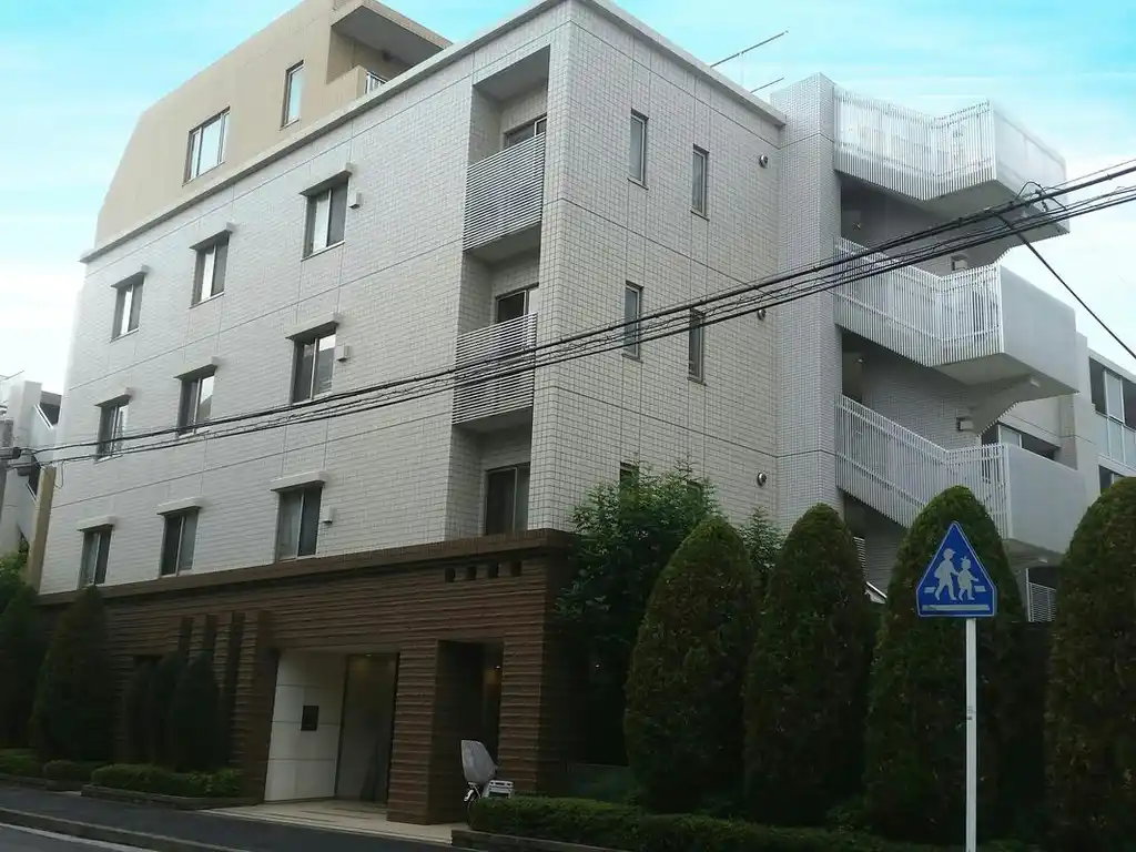 クレストフォルム武蔵新城ブリーズスクエア 外観