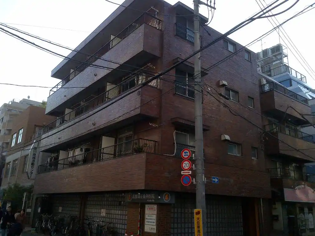 ハイツ三上 外観