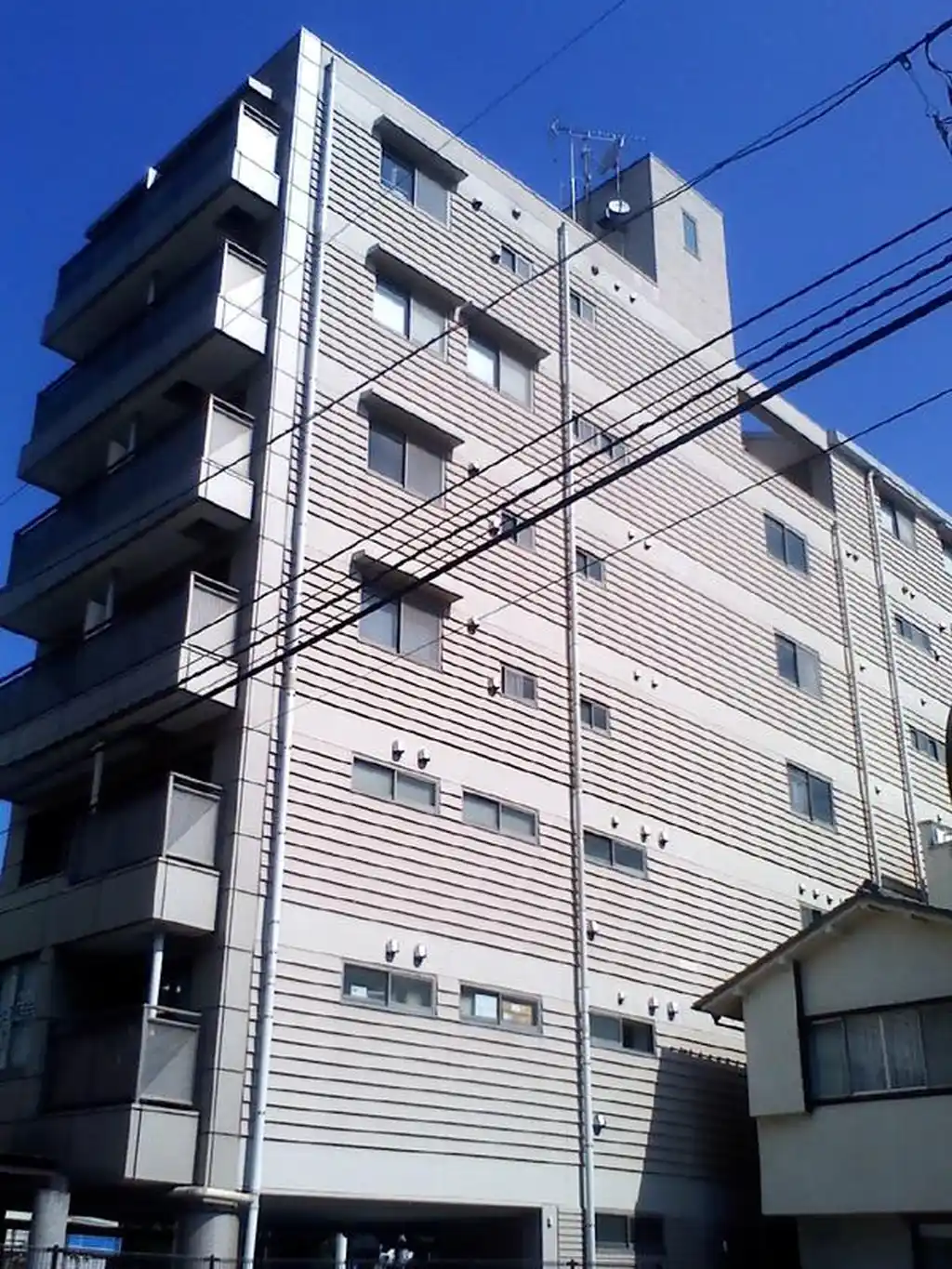 AKビル 外観