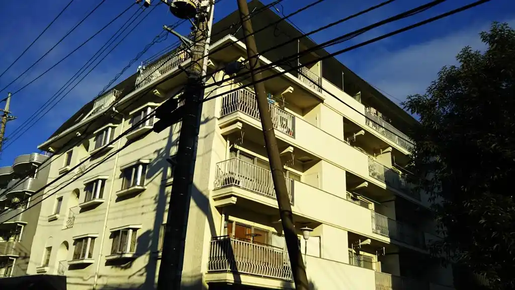 豊栄喜多見マンション 外観