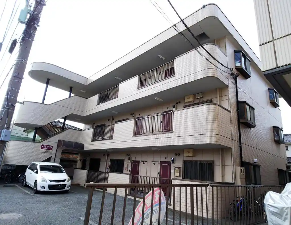 メヌエット石川 外観
