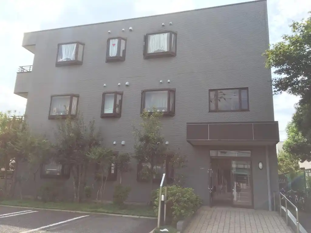 メゾン泰貴 外観