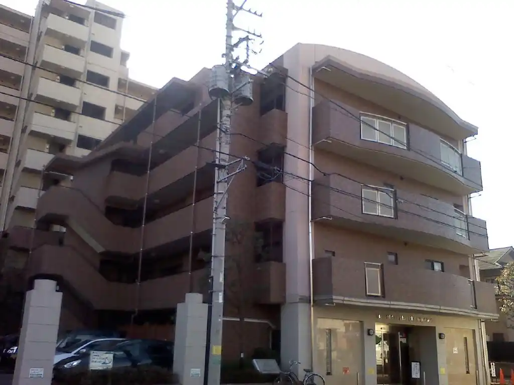 ライオンズグローベル南橋本 外観