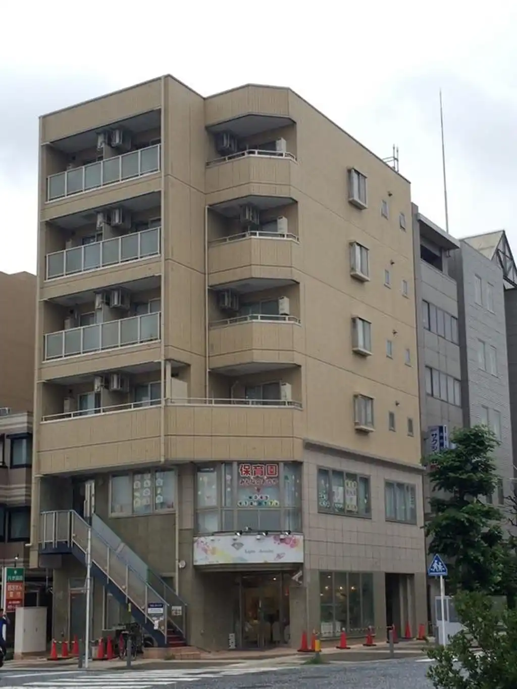 フォレストフジ 外観