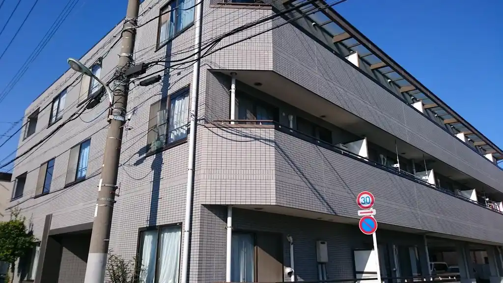 レグルスコート 外観
