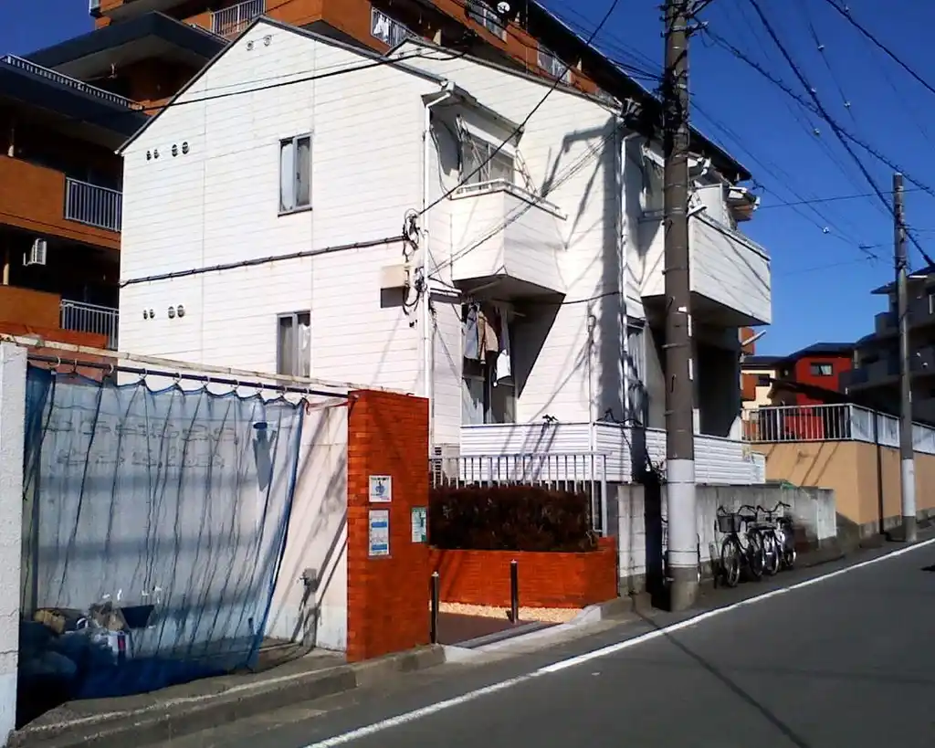 クローバーヒル21 外観