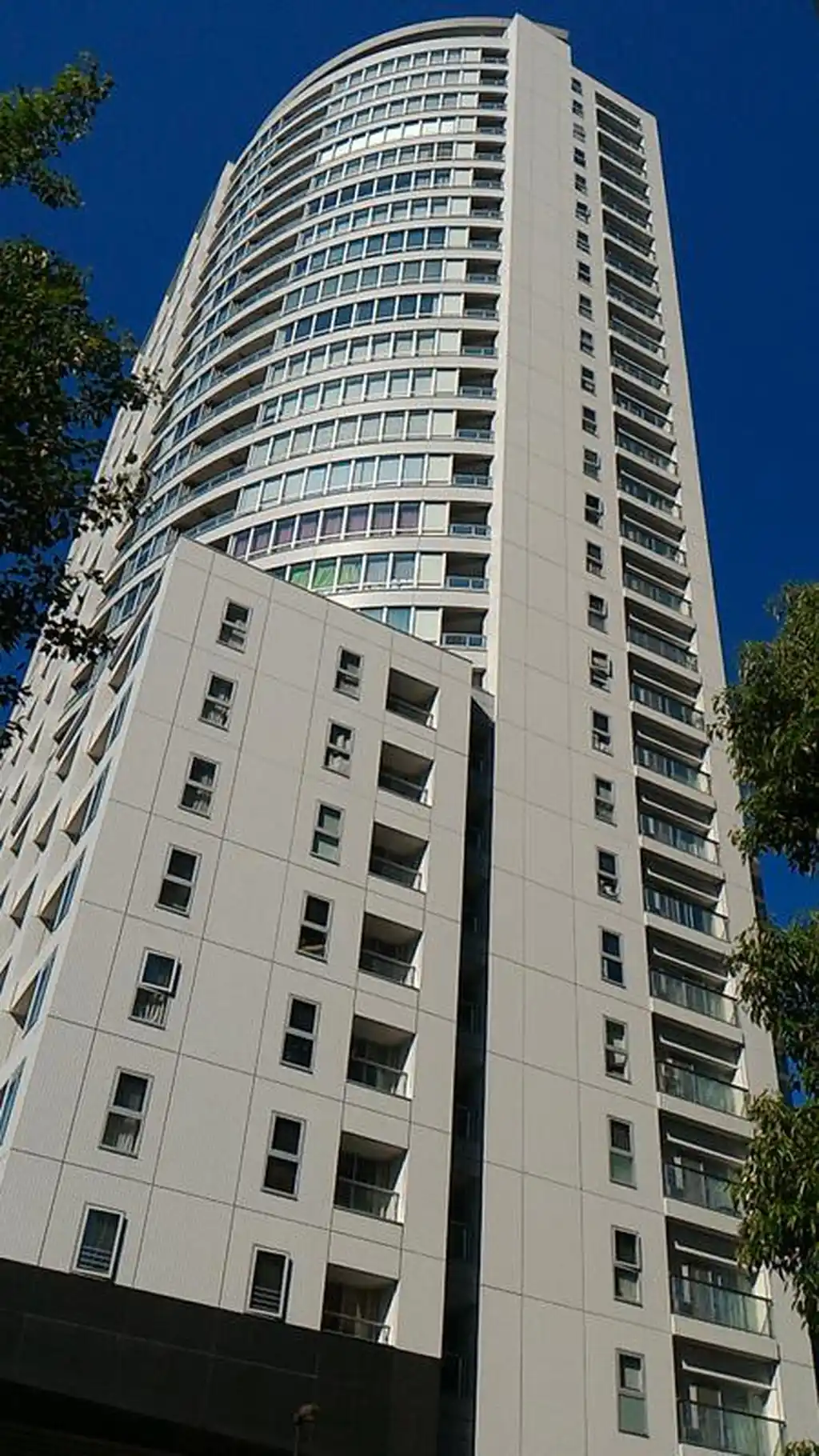 N.Y.T.アトラスタワー西新宿 外観