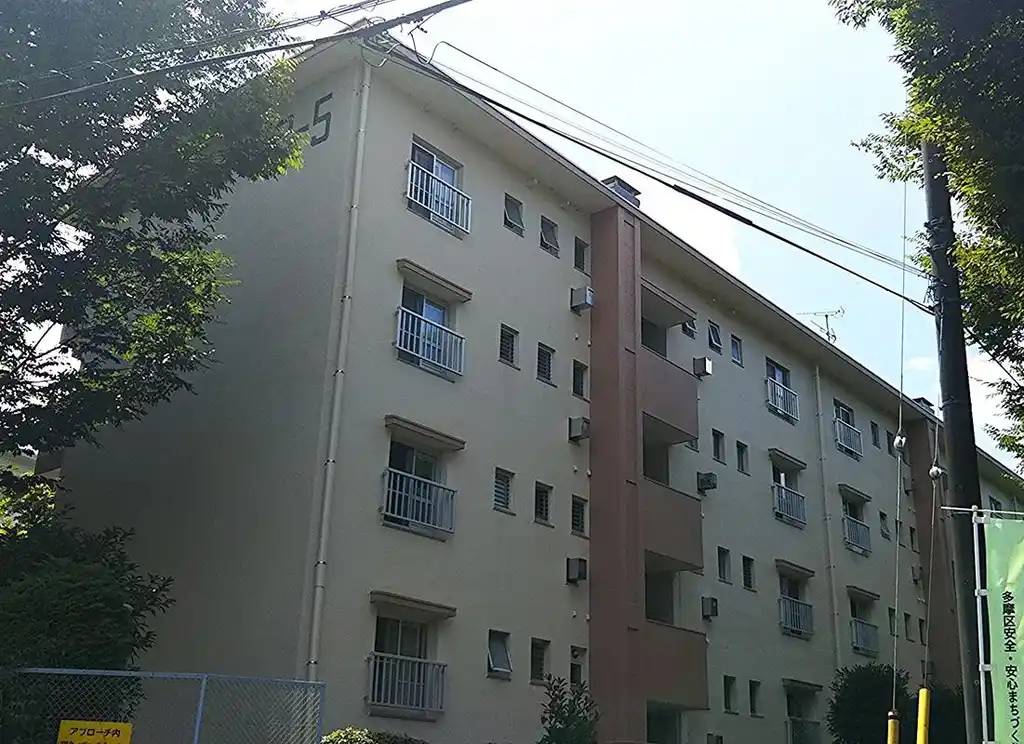 西三田団地3-5号棟 外観