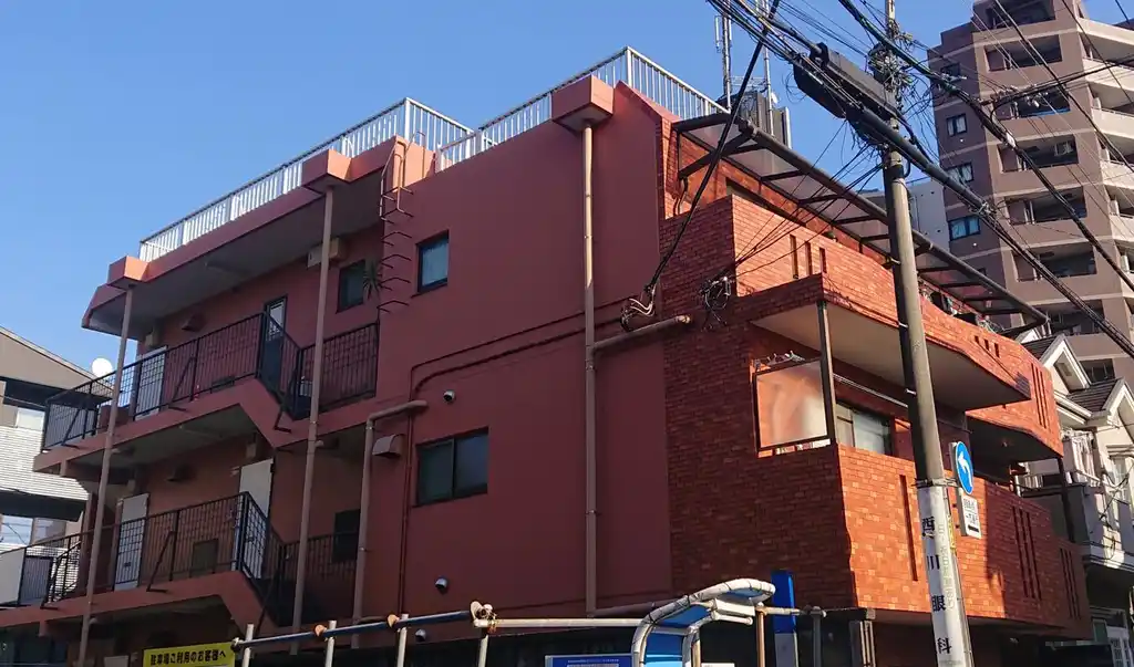 LESBALCONSDETODA 外観