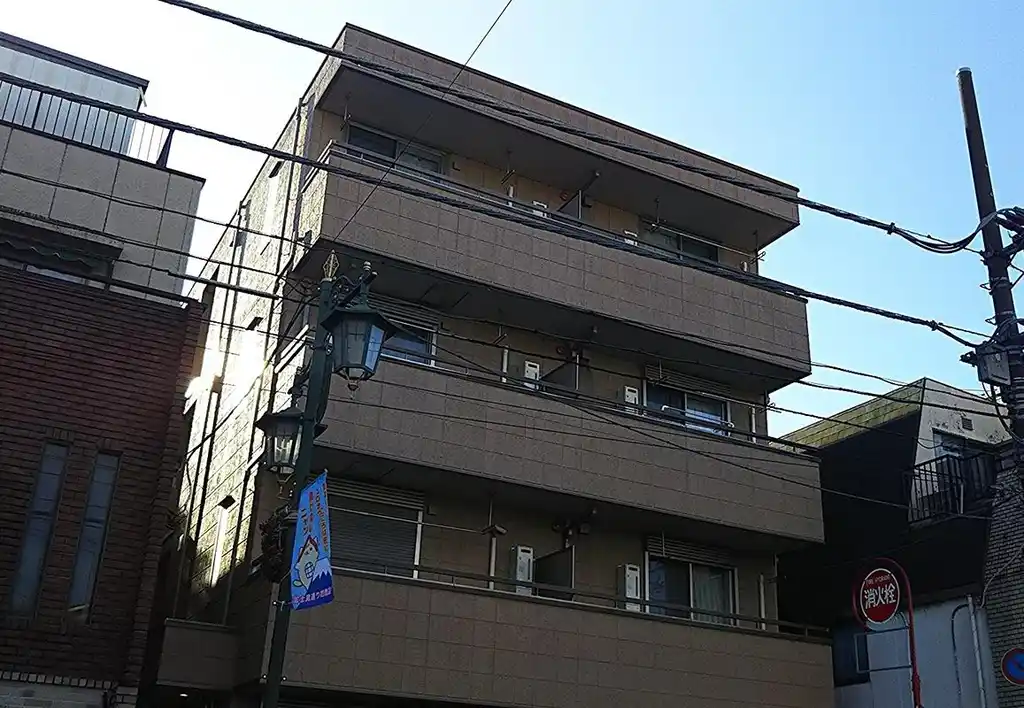 カレン国立 外観