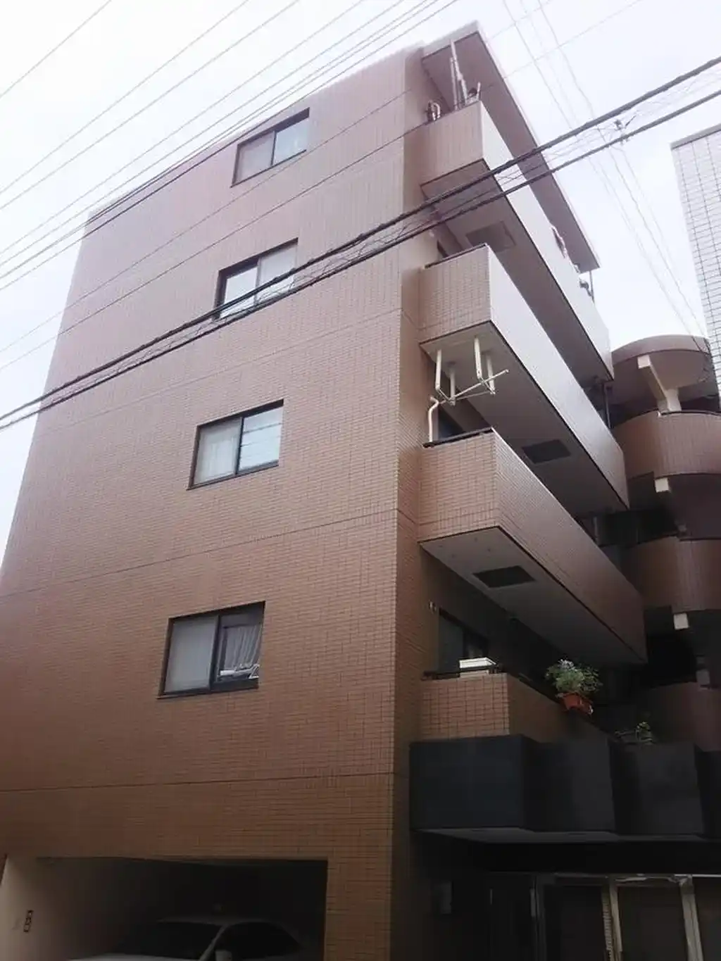 ミディエクレール 外観