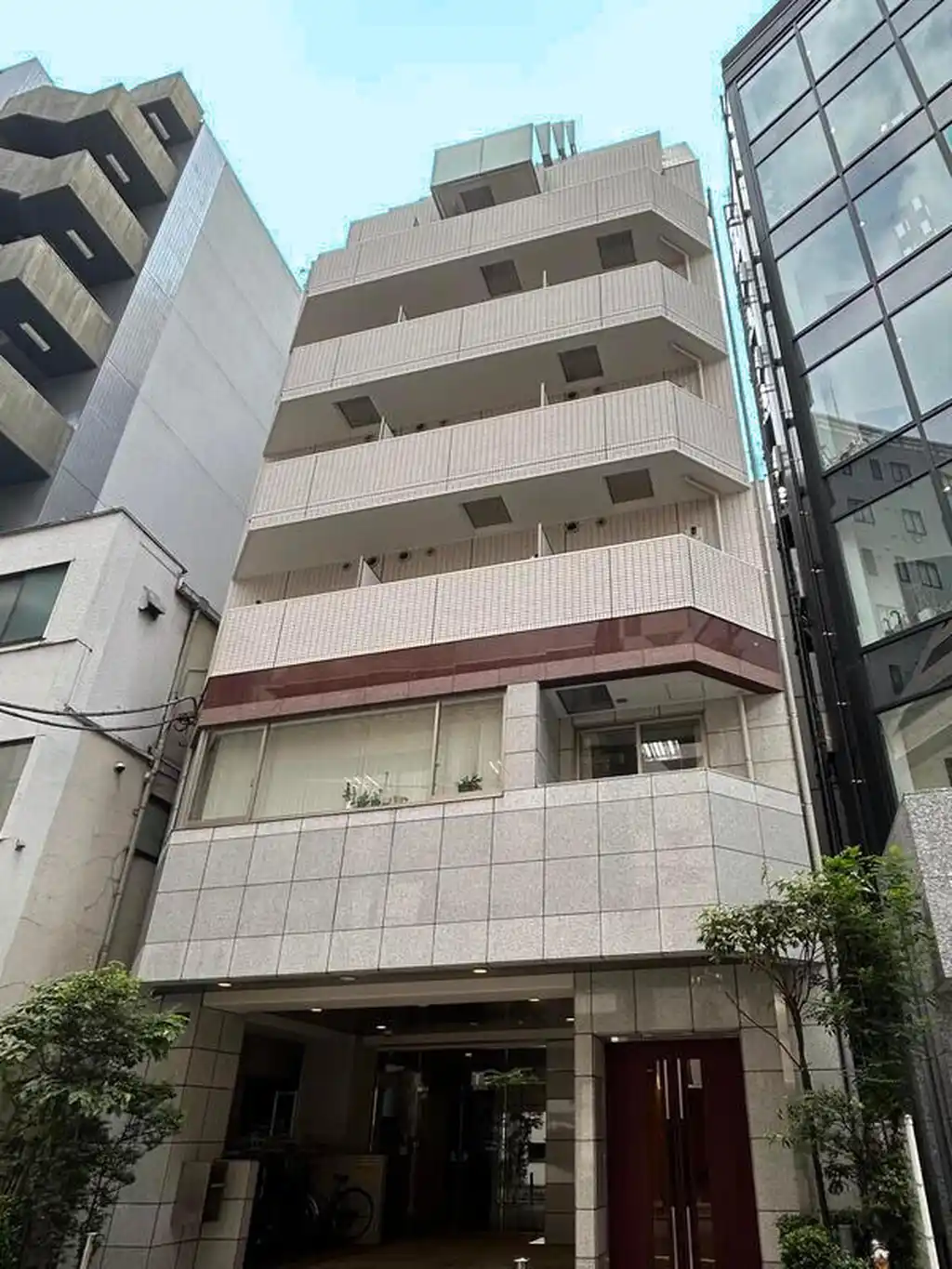 DewLavanShimbashi 外観