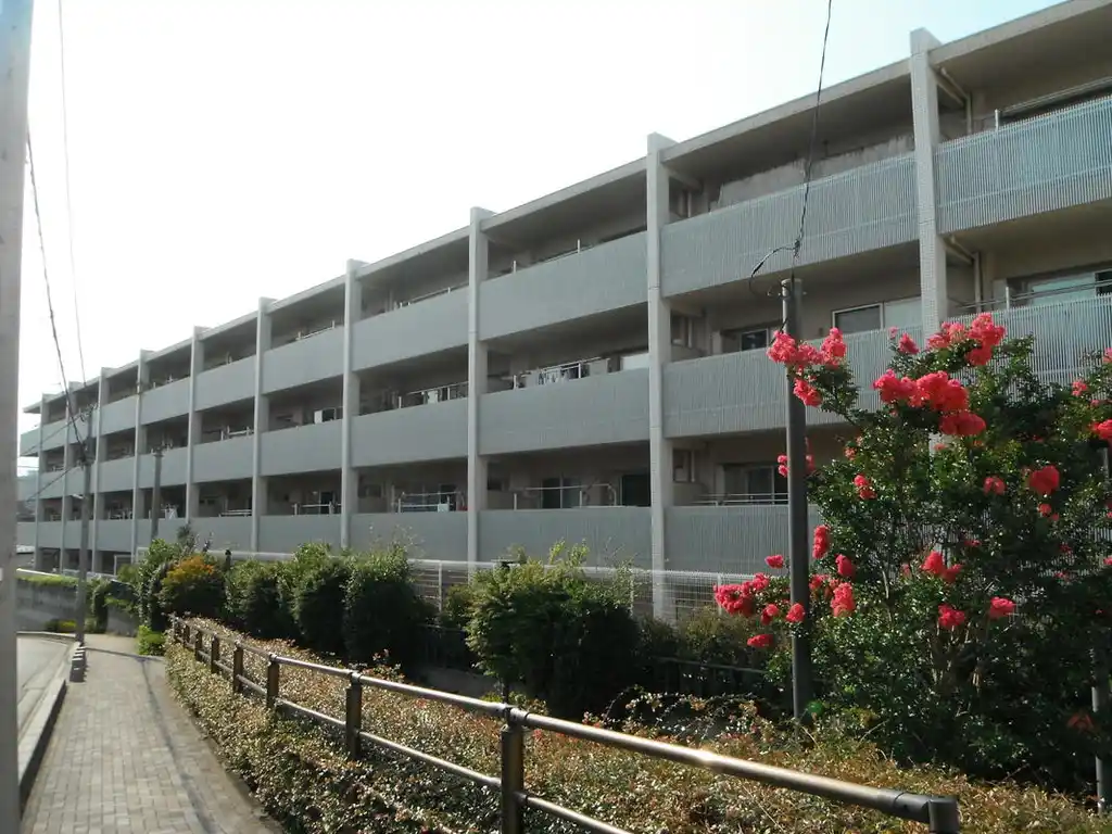 コアロード相模大野南B棟 外観