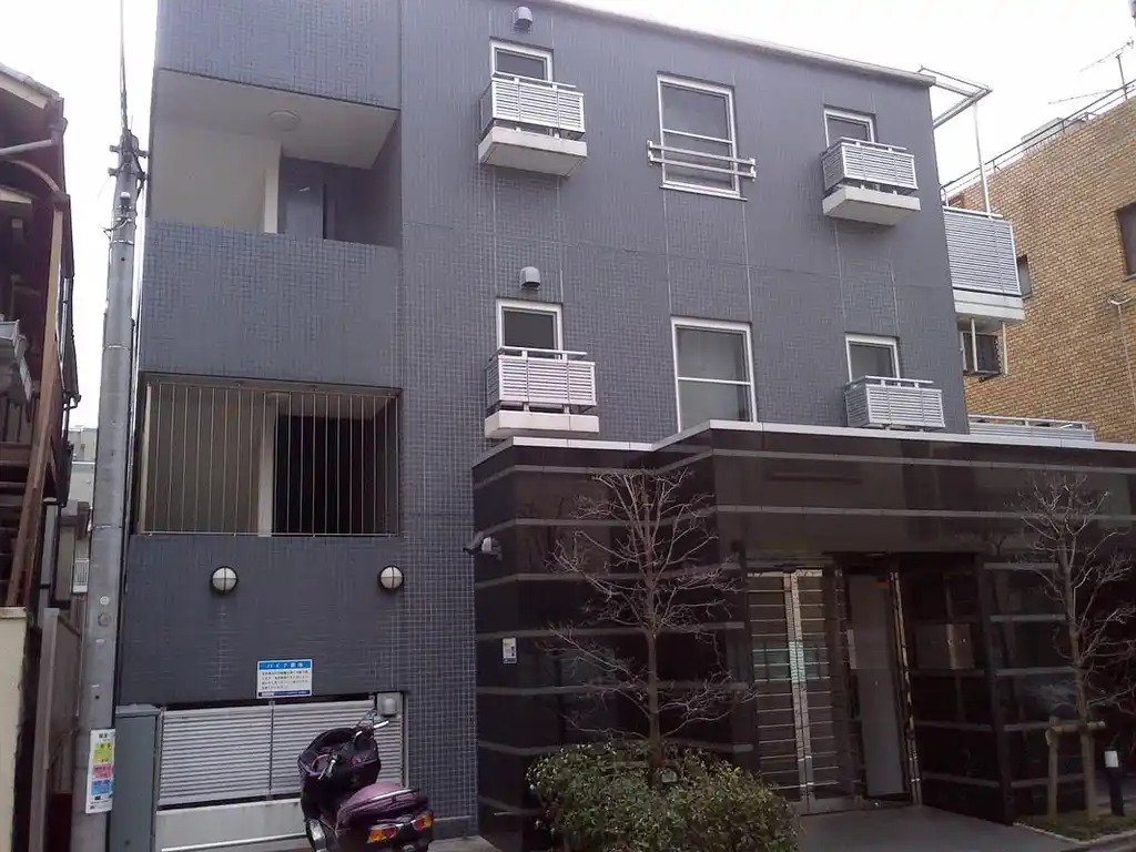 ダイナシティ市谷仲之町 外観