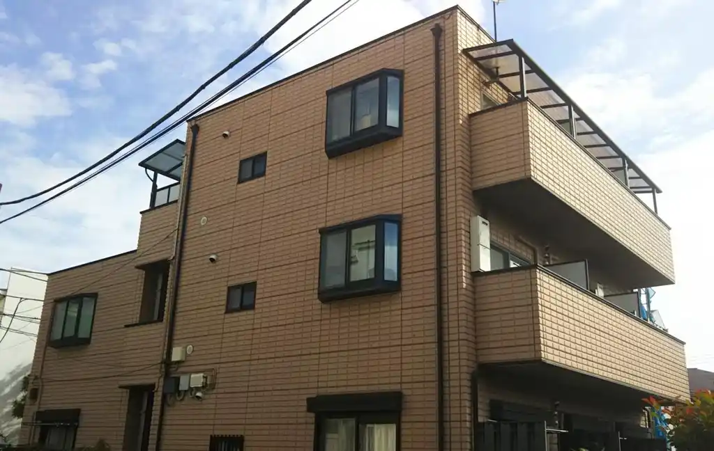 クレセントセピアル 外観