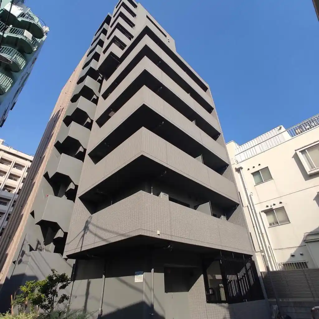 PREMIUM CUBE G 東新宿 外観