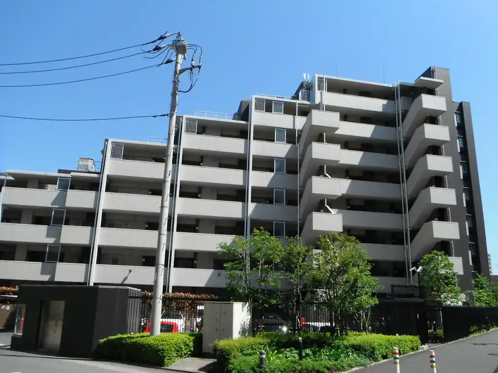 プラウディア中央林間 外観