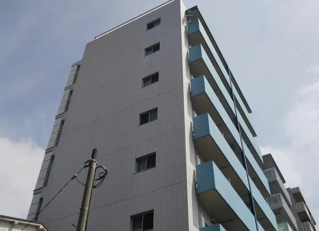 RayLineStageヨコハマ 外観