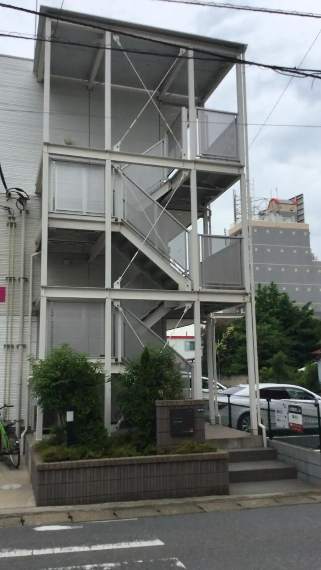 リブリ・ファイブスター 外観