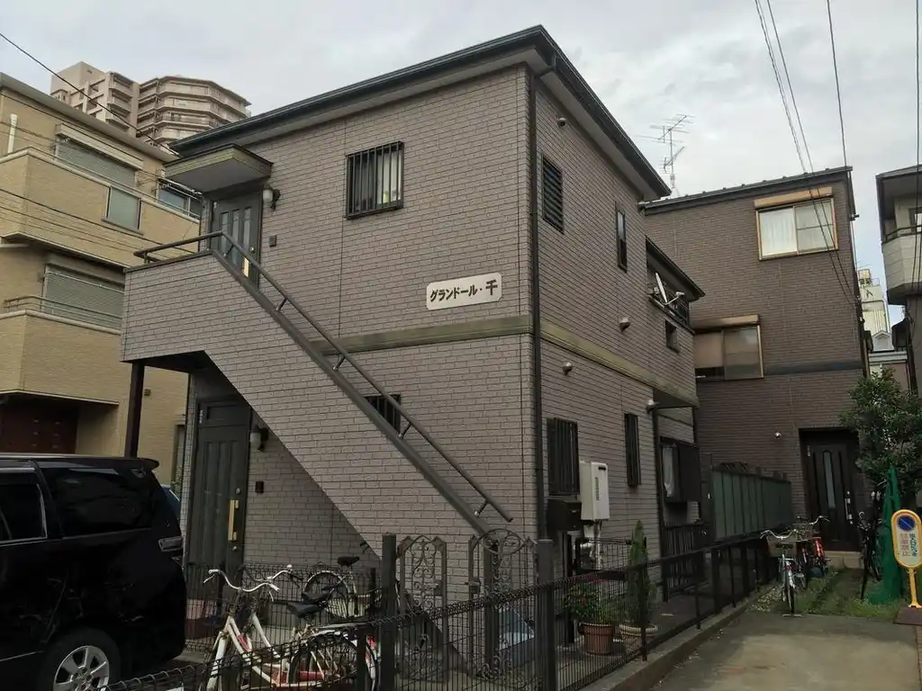 グランドール・千 外観