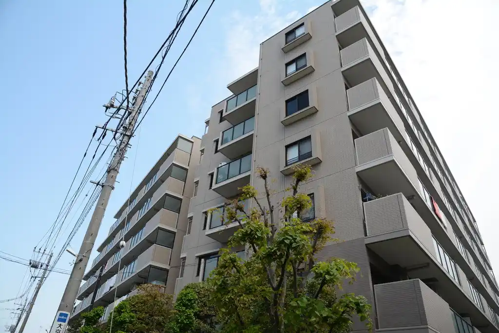 ライオンズマンション鹿島田ガーデンシティ 外観