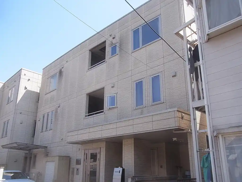 シャルムB 外観