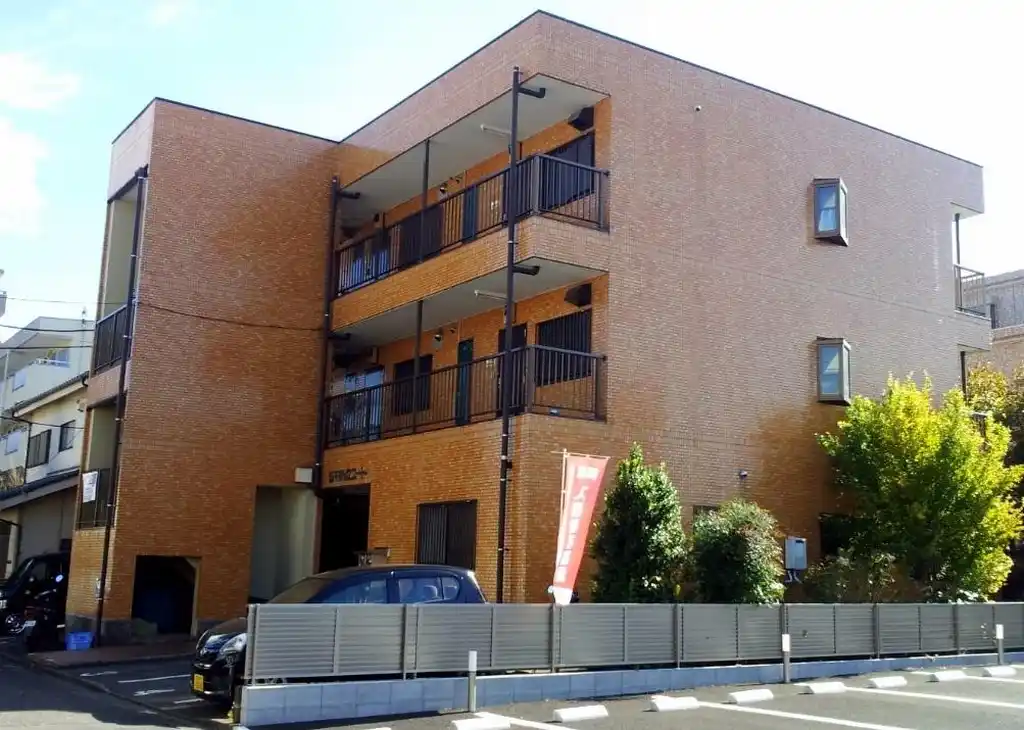 スプリングコート 外観