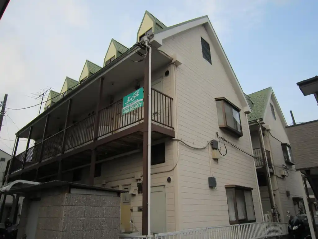 パレス与野本町II 外観