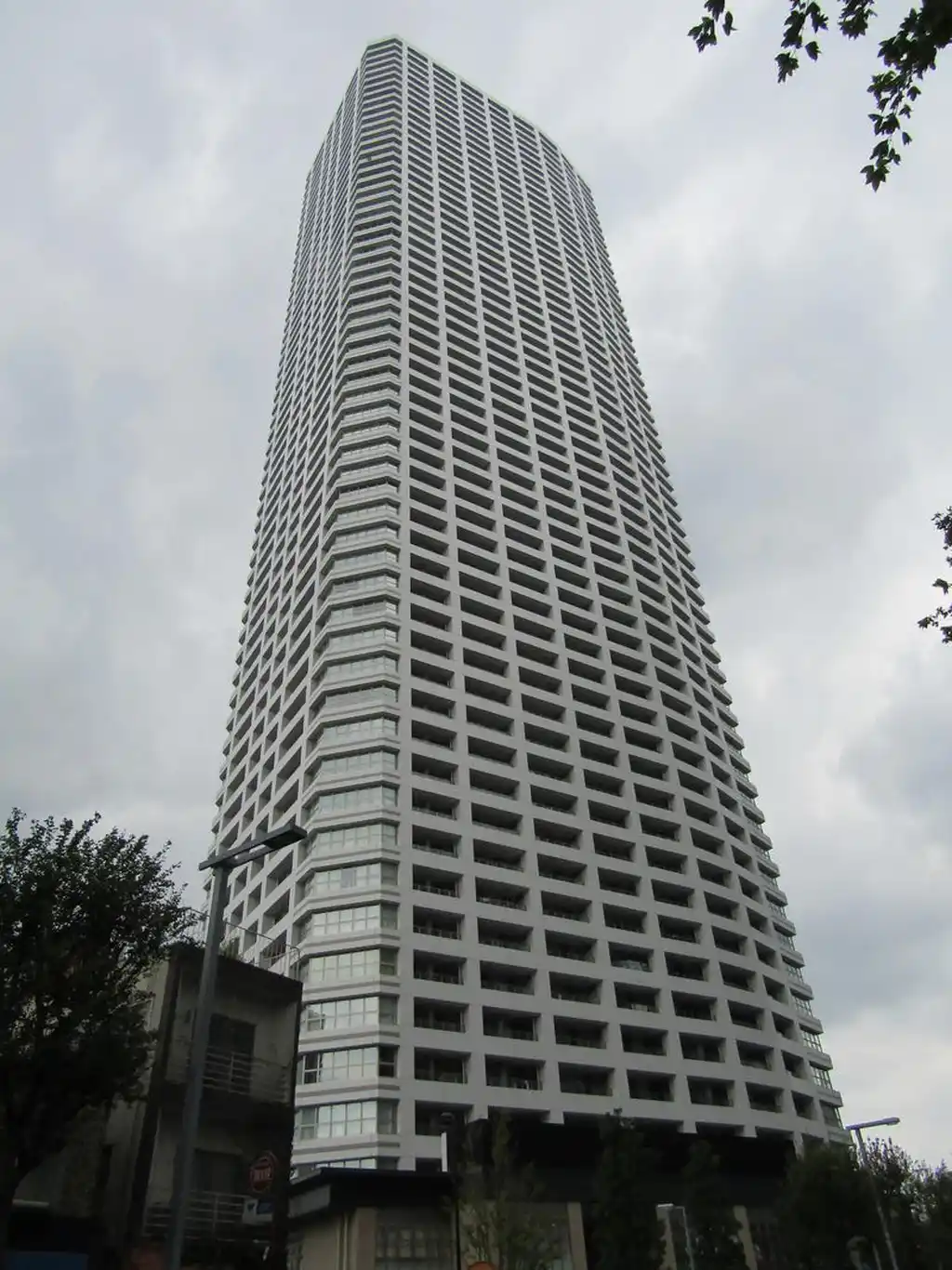 ザ・パークハウス西新宿タワー60 外観