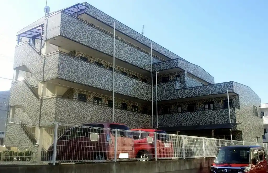 アーバンヒルズB 外観
