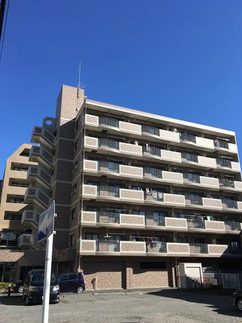 カーサTTY 外観